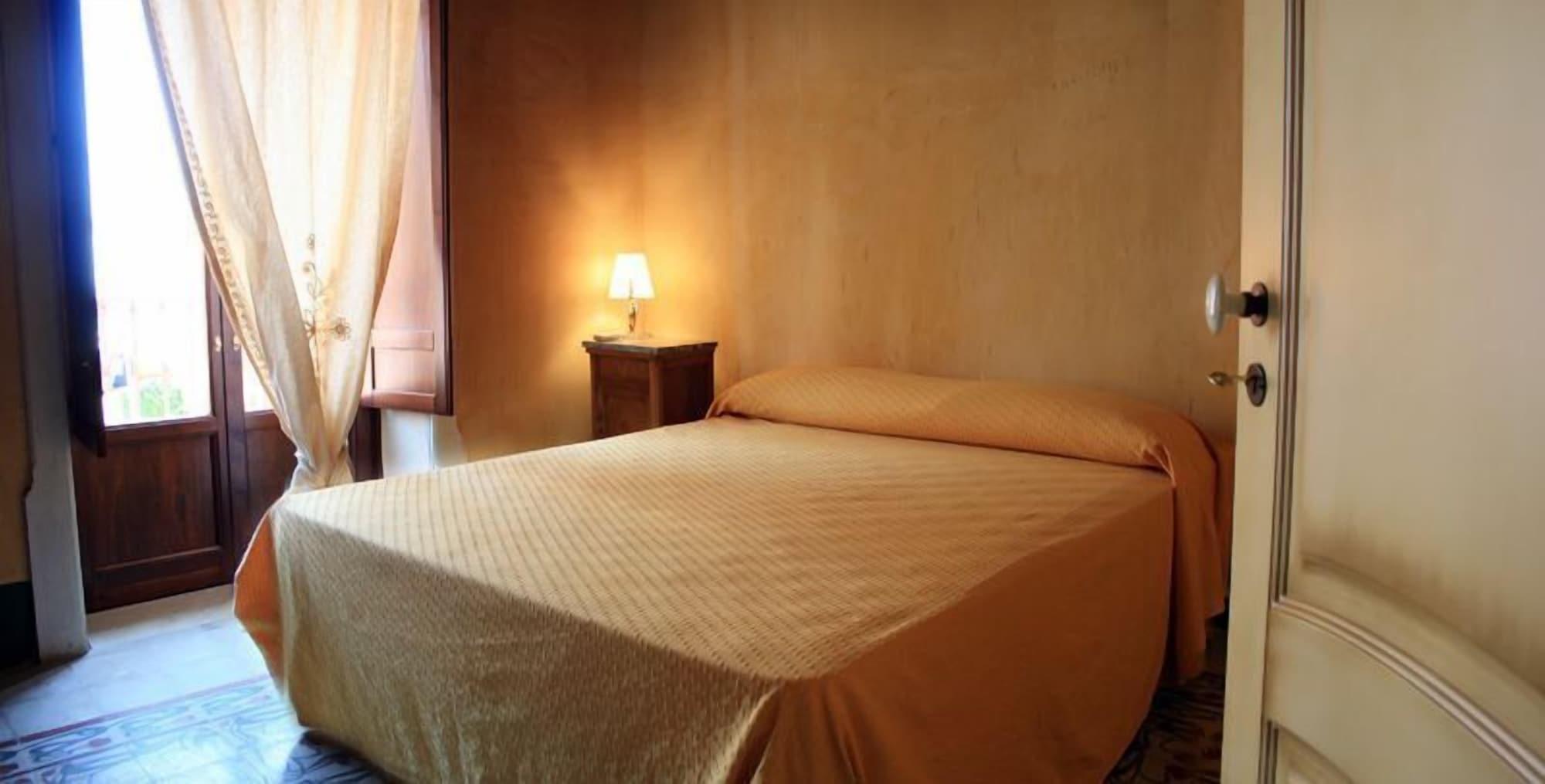 Hotel Antica Dimora San Girolamo Licata Exterior foto